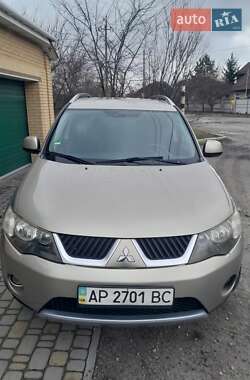 Внедорожник / Кроссовер Mitsubishi Outlander XL 2007 в Запорожье