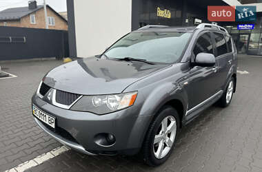 Позашляховик / Кросовер Mitsubishi Outlander XL 2009 в Вінниці