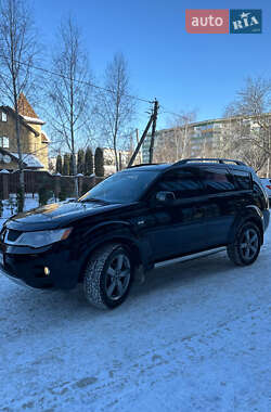 Позашляховик / Кросовер Mitsubishi Outlander XL 2007 в Полтаві