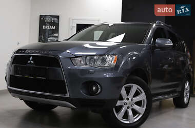 Позашляховик / Кросовер Mitsubishi Outlander XL 2012 в Дрогобичі