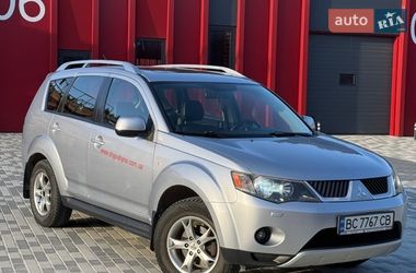 Внедорожник / Кроссовер Mitsubishi Outlander XL 2009 в Львове