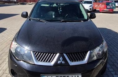 Позашляховик / Кросовер Mitsubishi Outlander XL 2007 в Києві