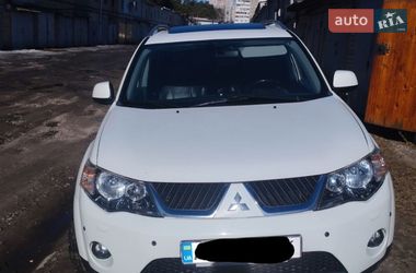 Внедорожник / Кроссовер Mitsubishi Outlander XL 2008 в Киеве