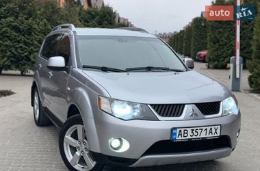 Внедорожник / Кроссовер Mitsubishi Outlander XL 2008 в Виннице