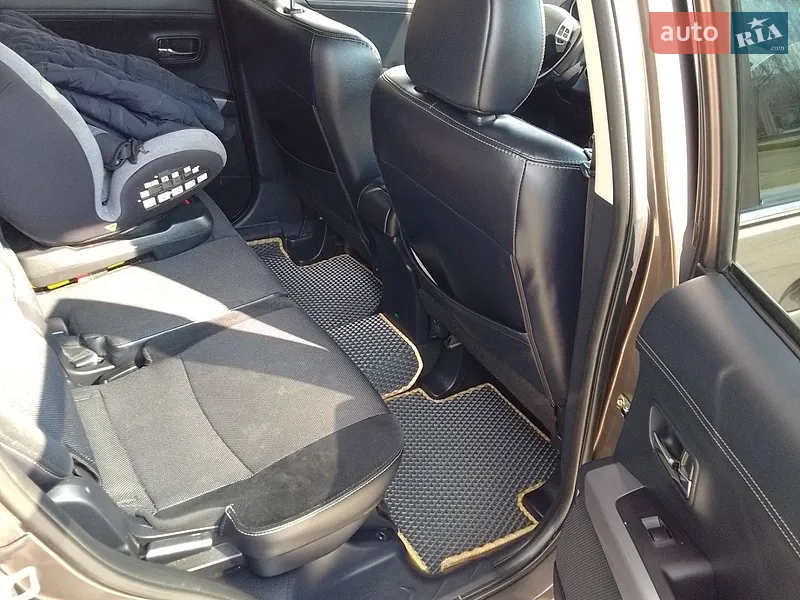 MITSUBISHI OUTLANDER 2012 VIN JMBXJCW1WCF008999 фото оголошення 35 з 82