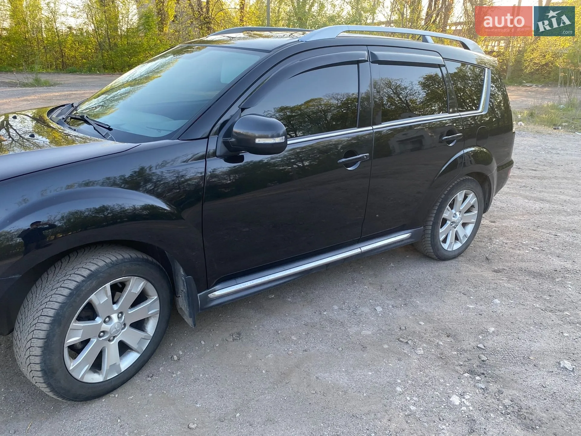 2010 Mitsubishi Outlander - мініатюра 2