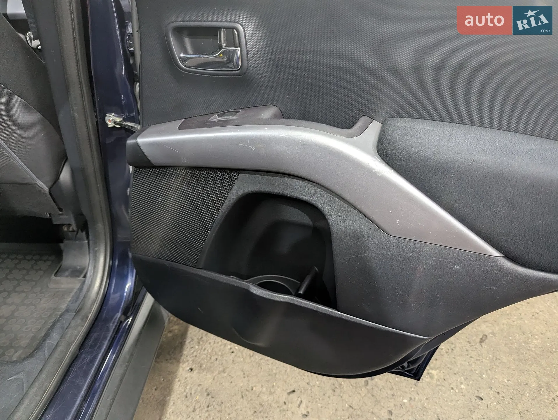 2012 Mitsubishi Outlander - мініатюра 26