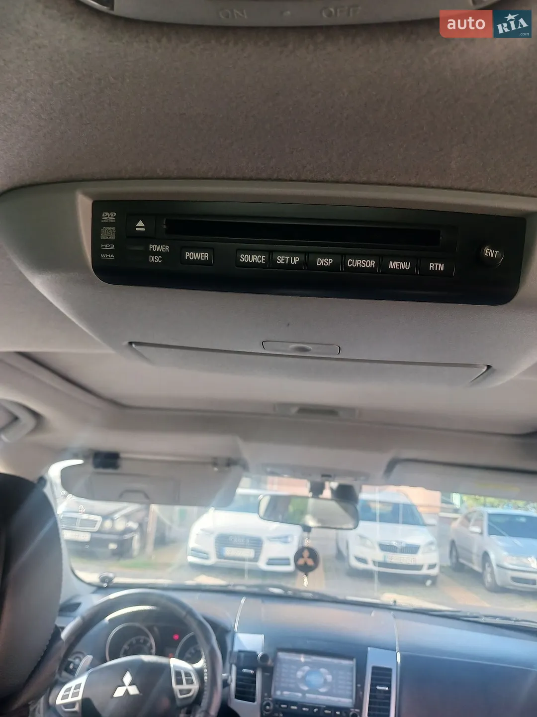 2010 Mitsubishi Outlander - мініатюра 15