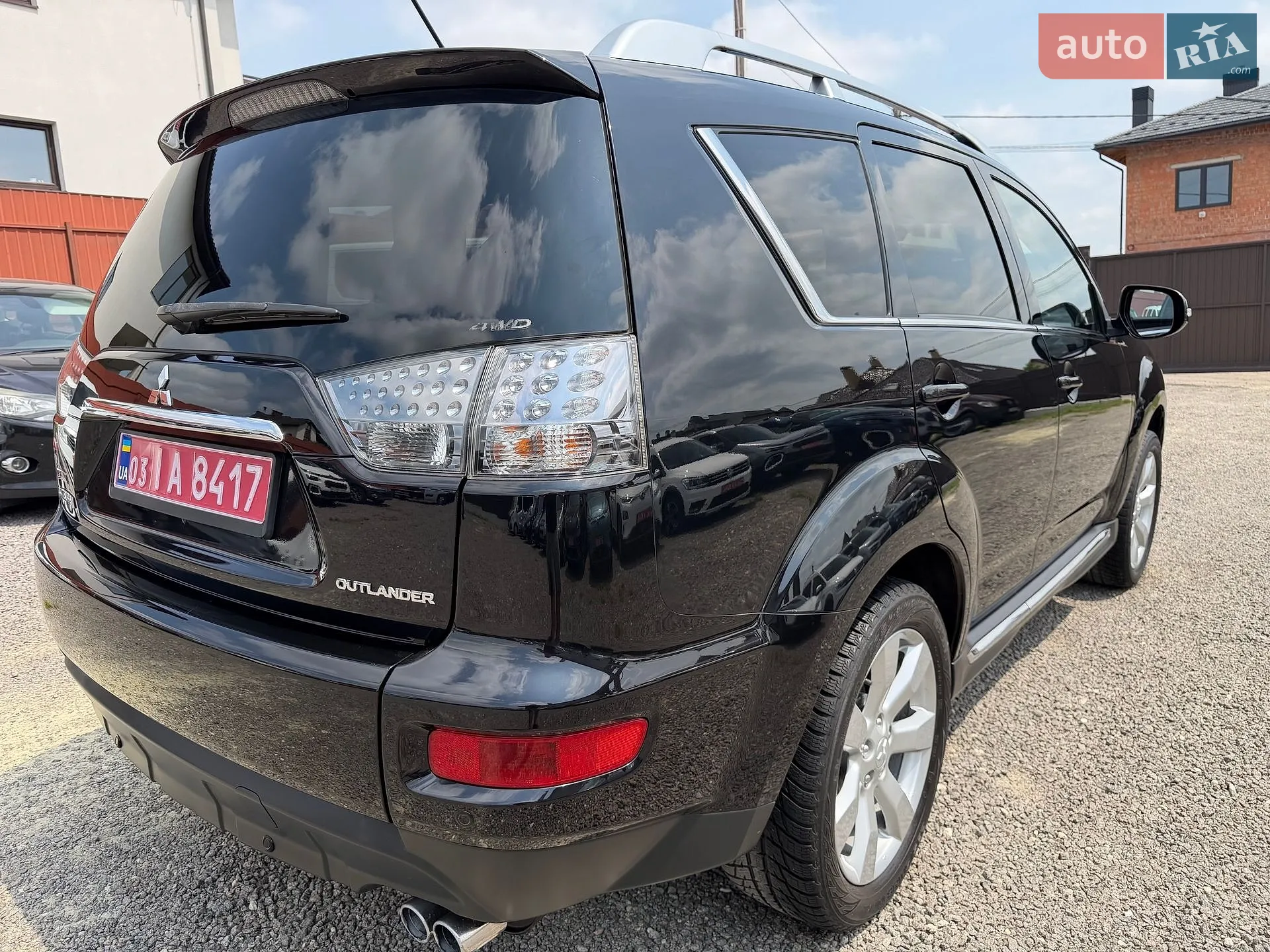 2011 Mitsubishi Outlander - мініатюра 8