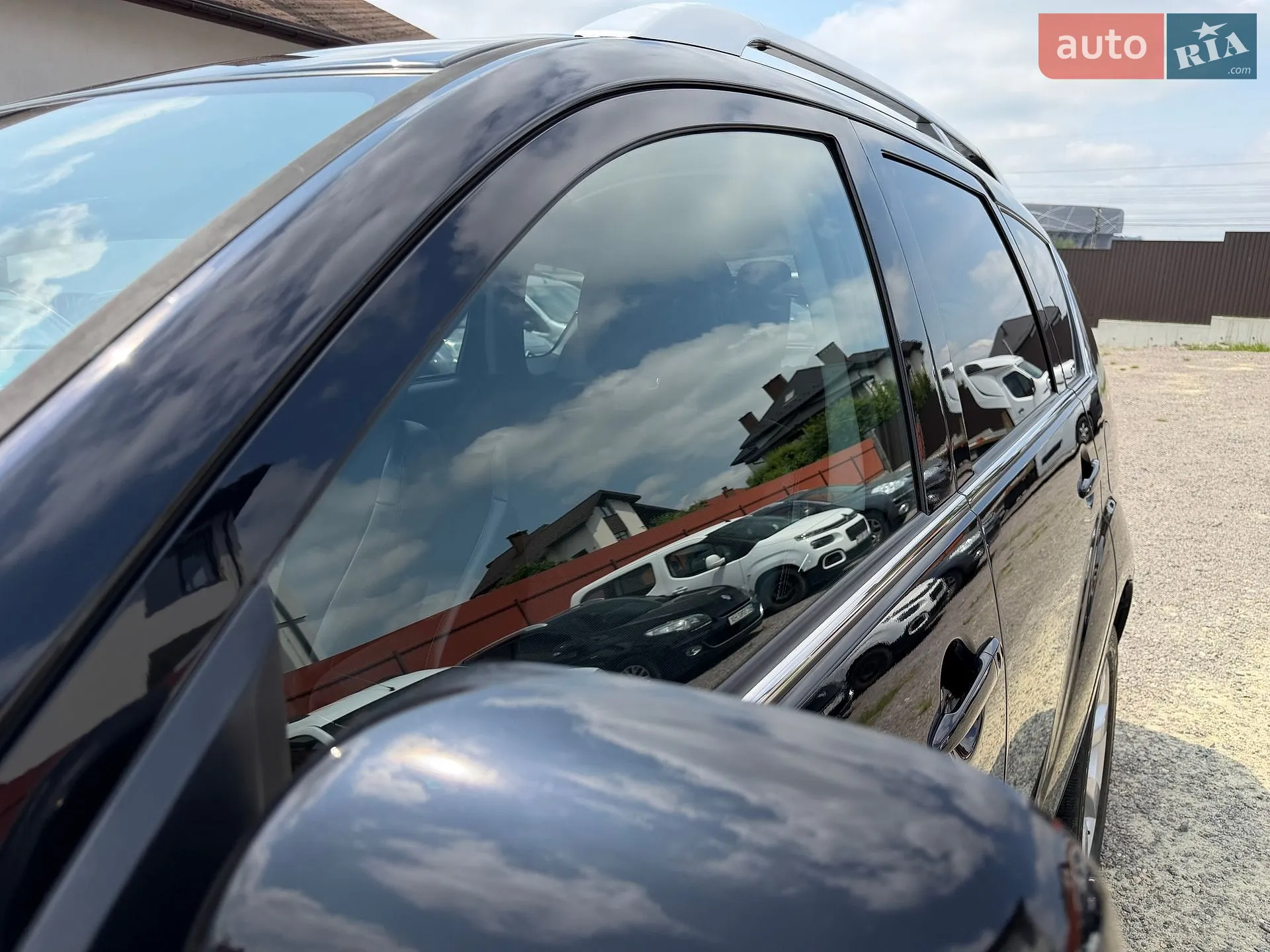 2011 Mitsubishi Outlander - мініатюра 23