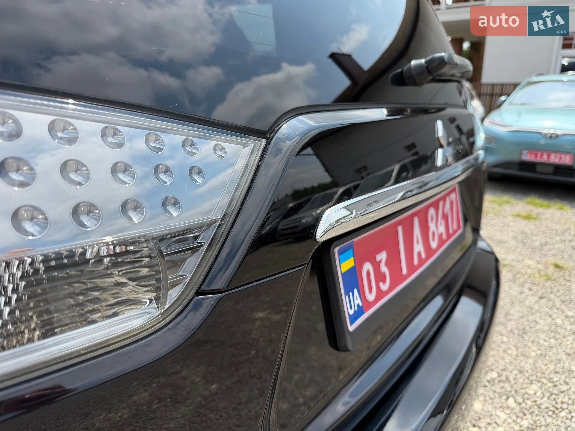 2011 Mitsubishi Outlander - мініатюра 35