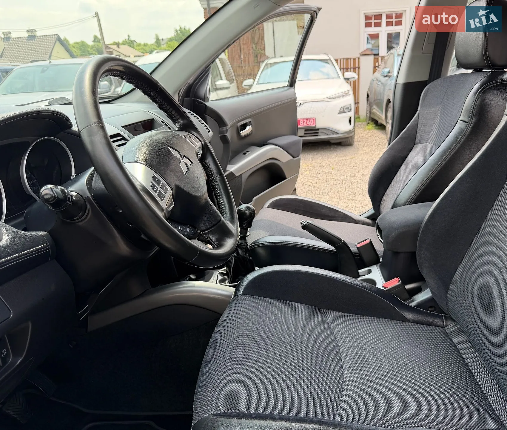 2011 Mitsubishi Outlander - мініатюра 65