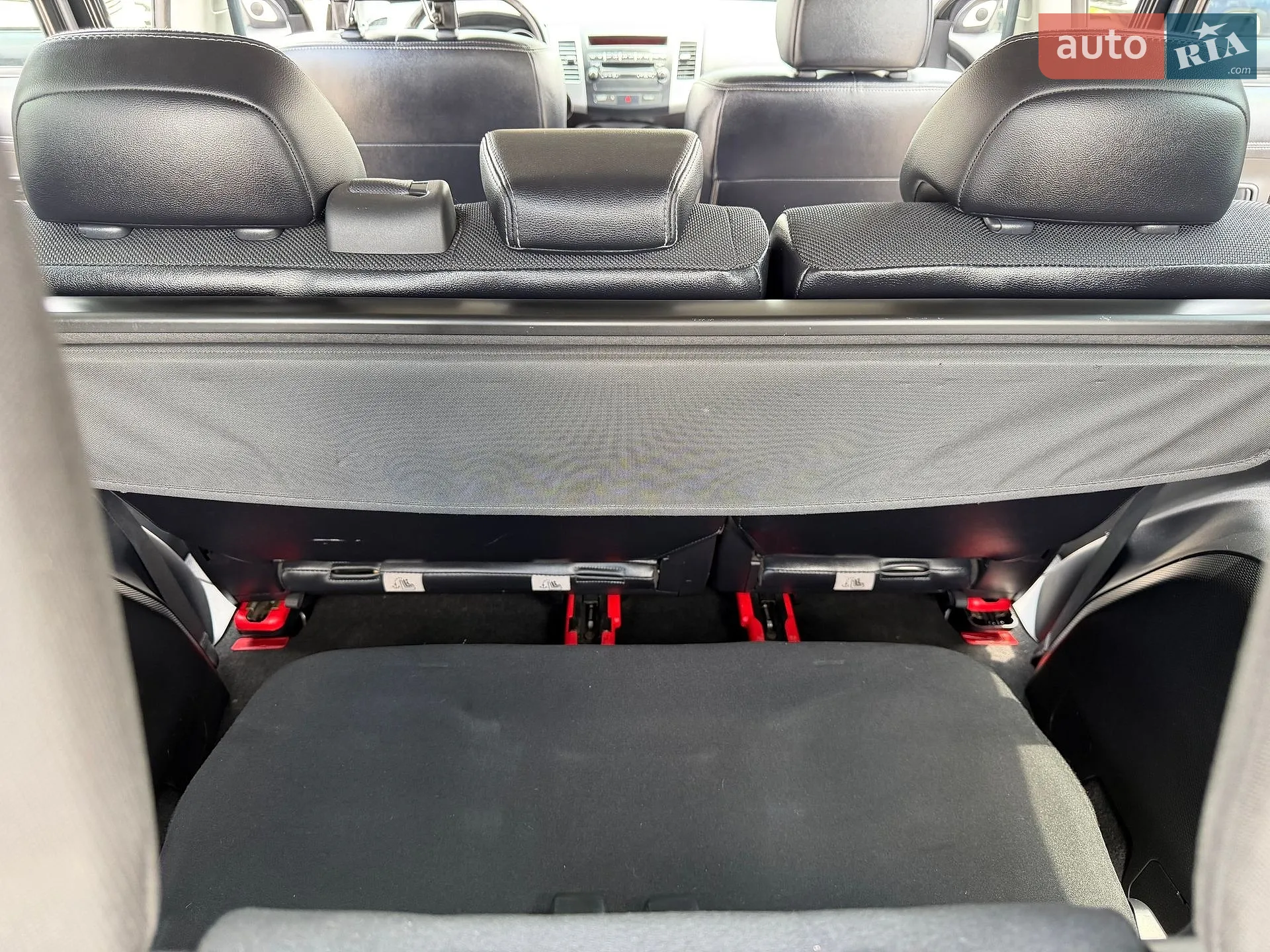 2011 Mitsubishi Outlander - мініатюра 79