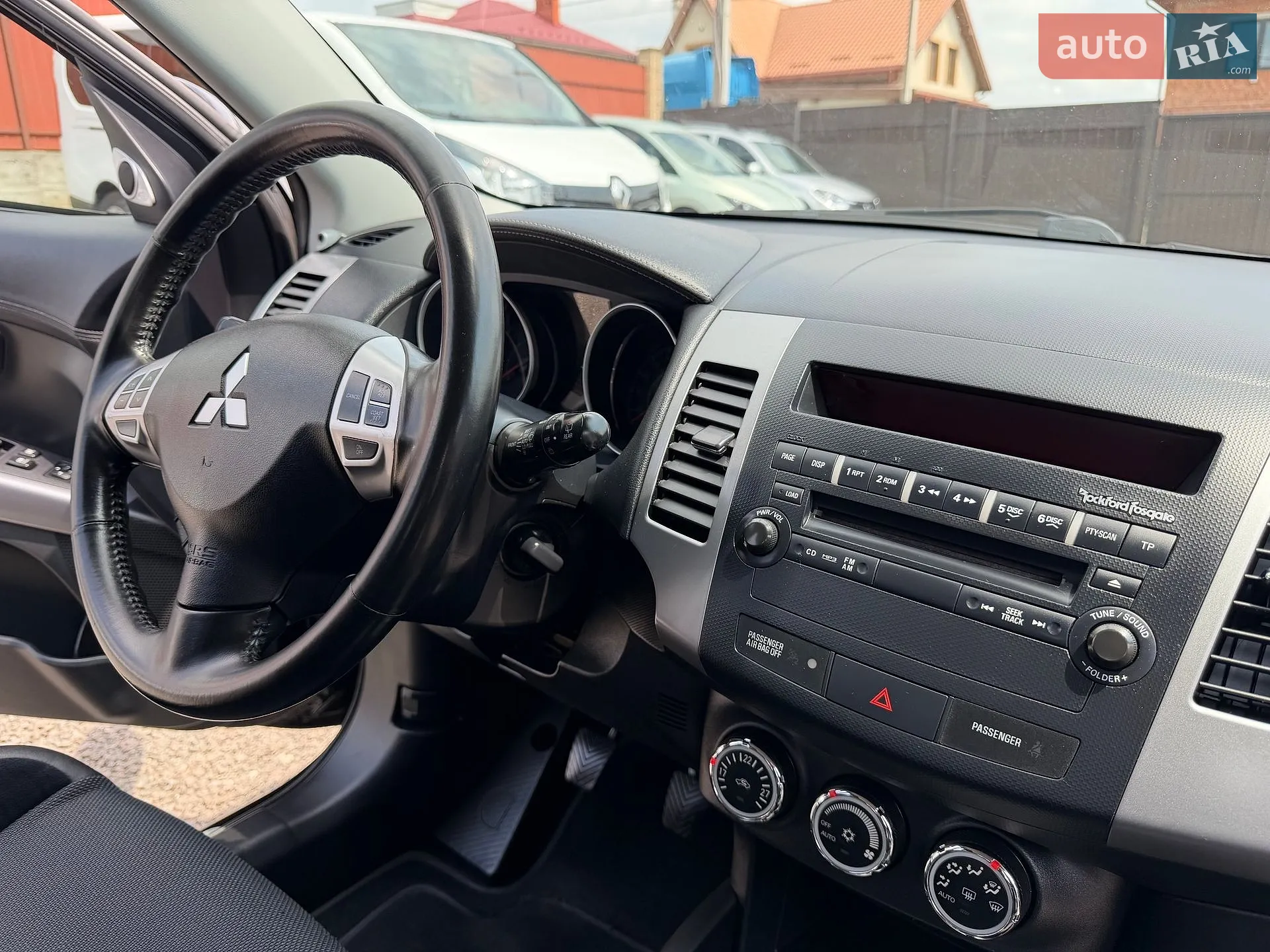 2011 Mitsubishi Outlander - мініатюра 89