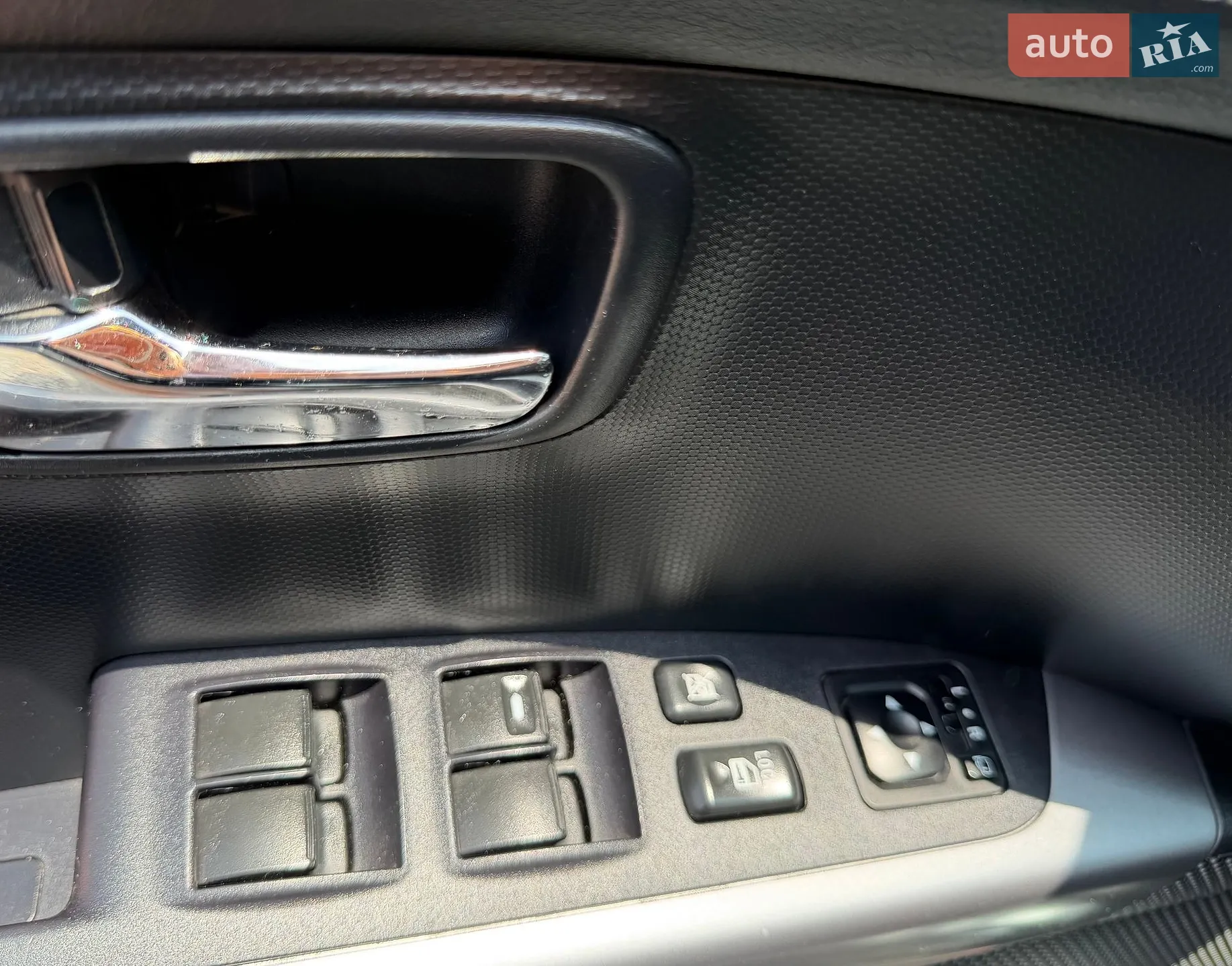 2011 Mitsubishi Outlander - мініатюра 92