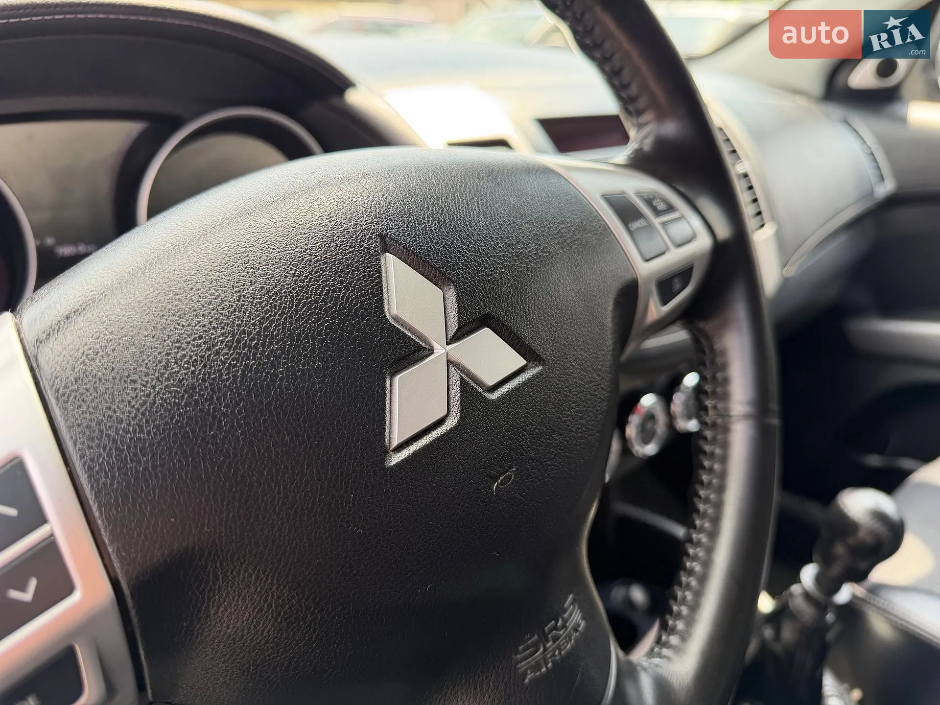 2011 Mitsubishi Outlander - мініатюра 96