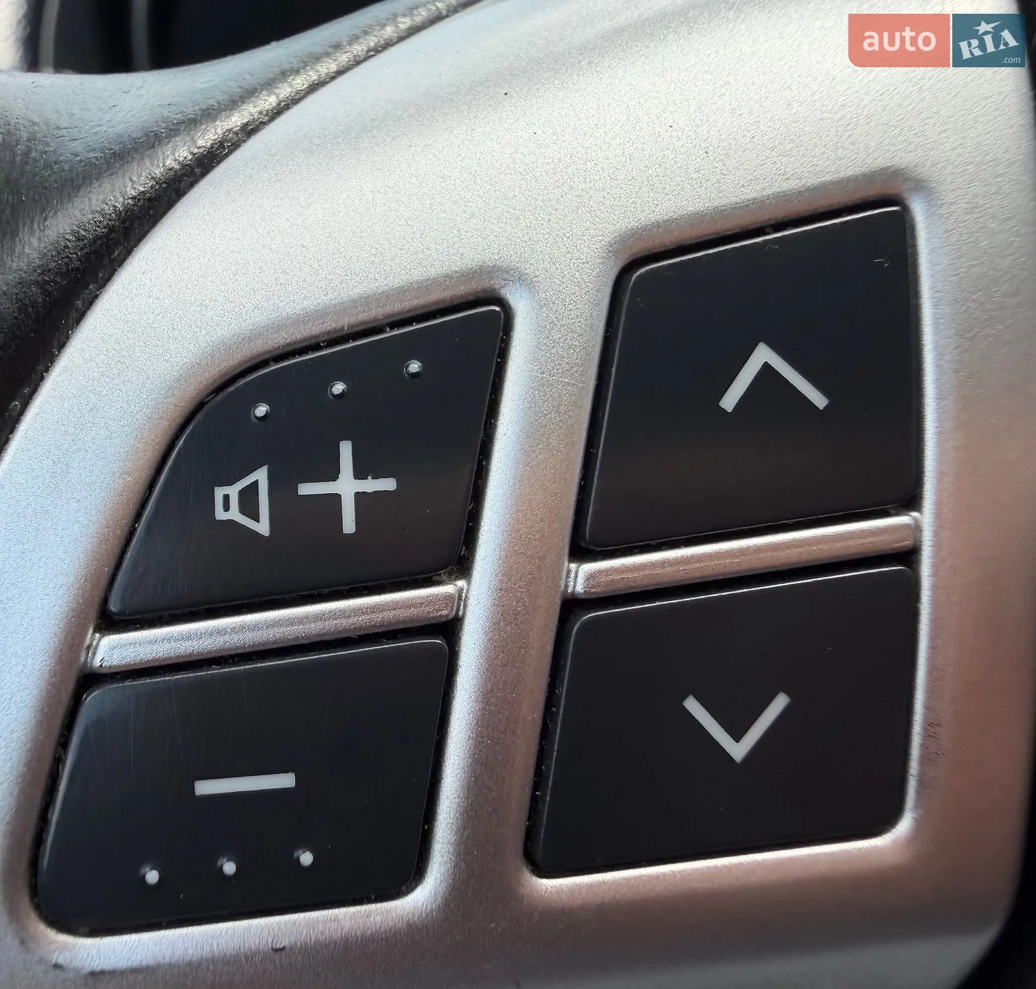 2011 Mitsubishi Outlander - мініатюра 107
