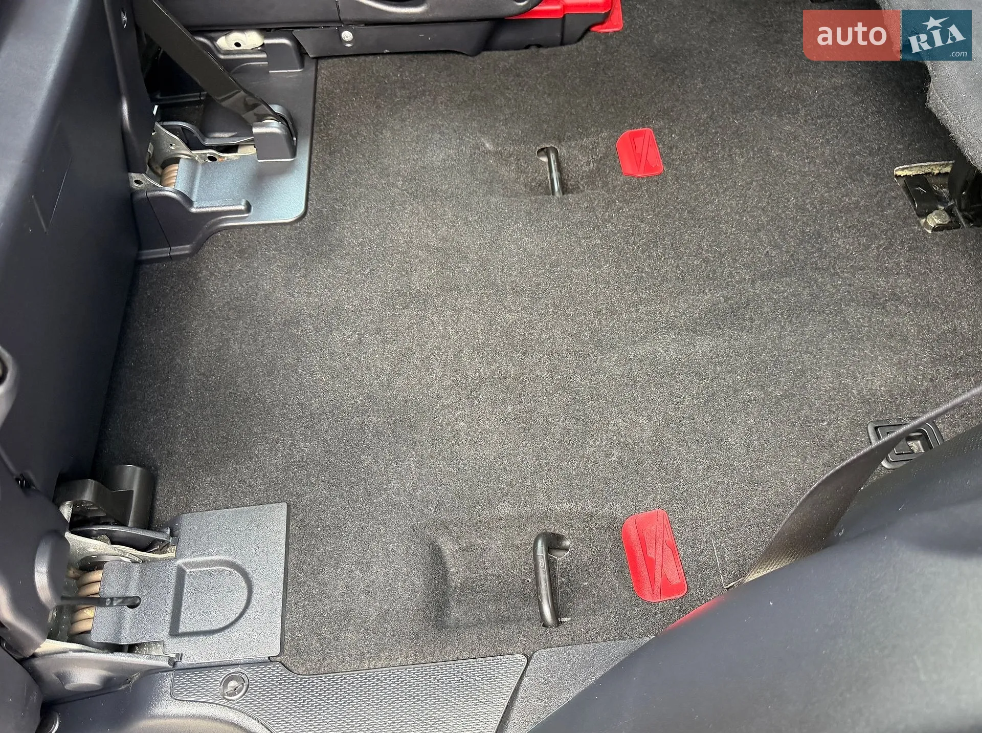 2011 Mitsubishi Outlander - мініатюра 127