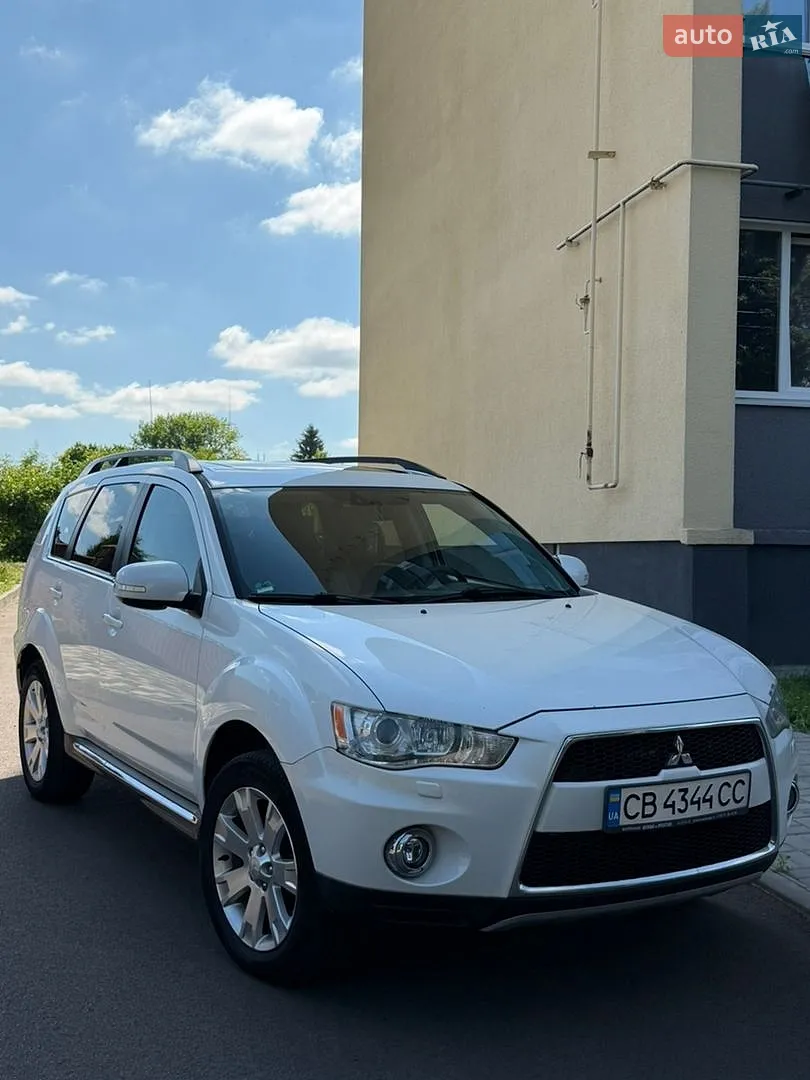 2012 Mitsubishi Outlander - мініатюра 2