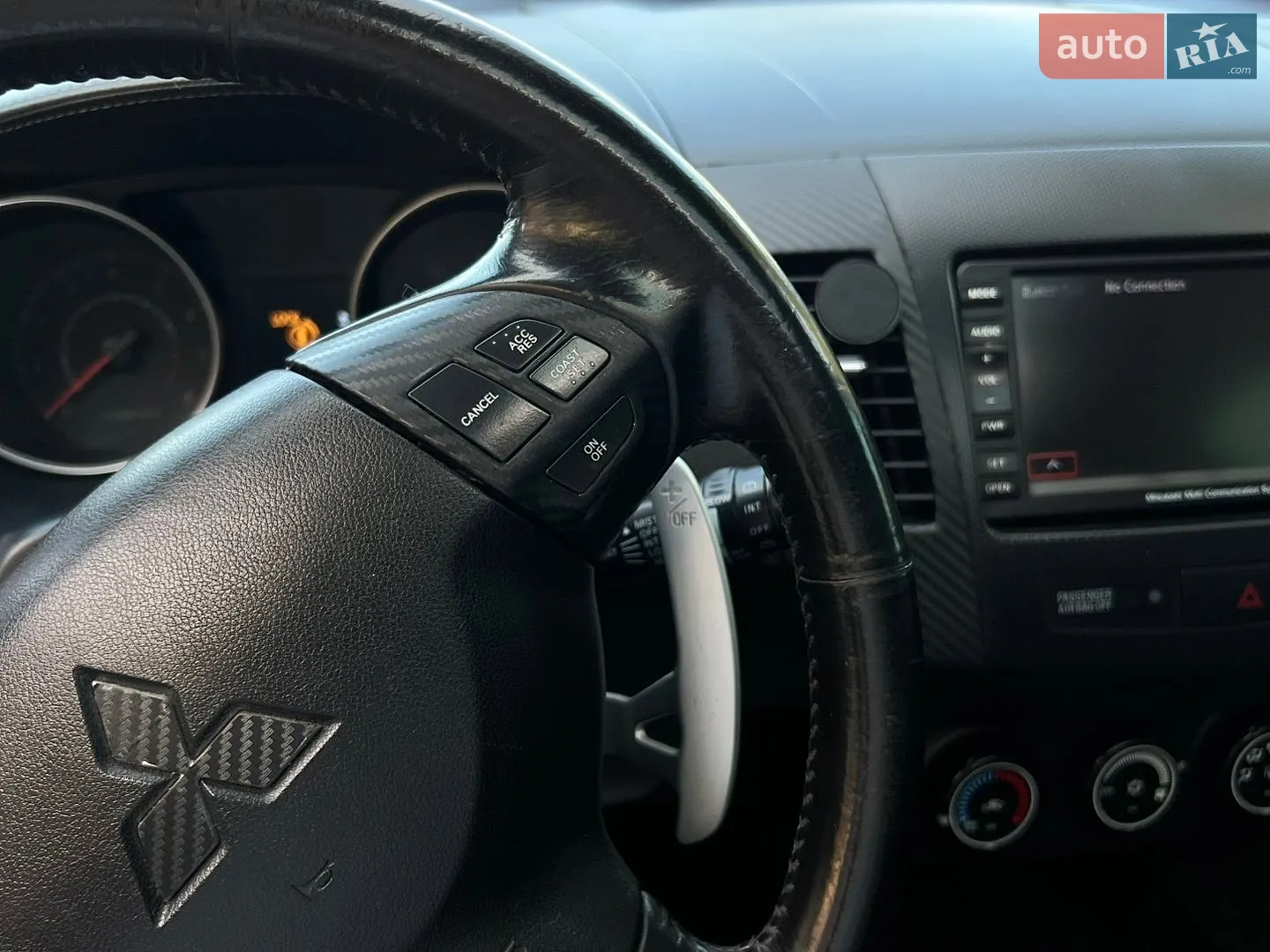 2010 Mitsubishi Outlander - мініатюра 23