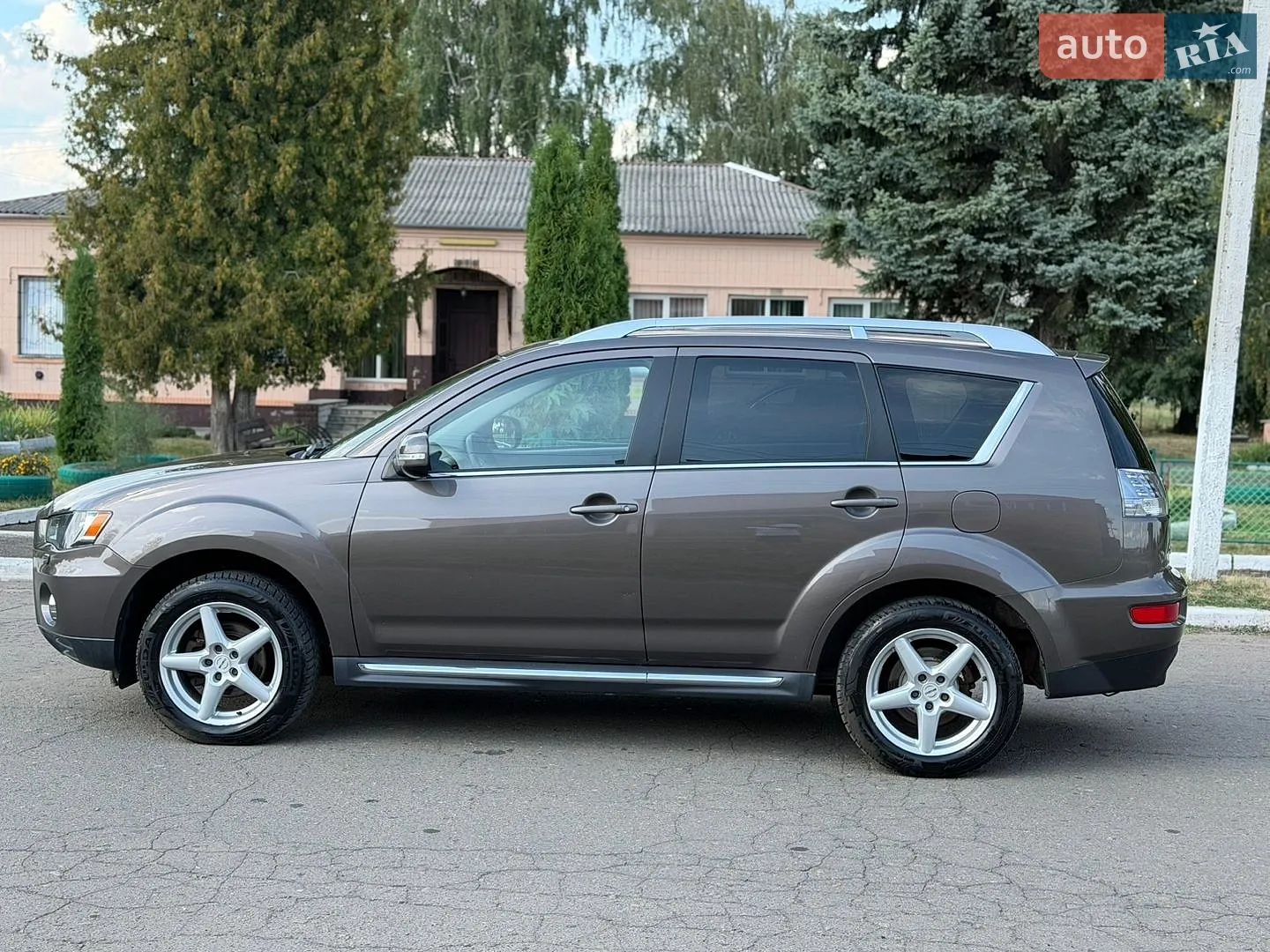2011 Mitsubishi Outlander - мініатюра 9