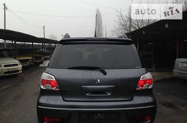 Внедорожник / Кроссовер Mitsubishi Outlander 2008 в 