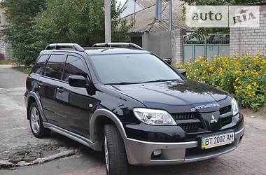 Внедорожник / Кроссовер Mitsubishi Outlander 2006 в Херсоне