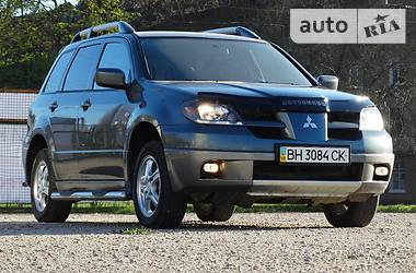 Внедорожник / Кроссовер Mitsubishi Outlander 2005 в Одессе