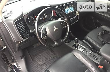 Внедорожник / Кроссовер Mitsubishi Outlander 2014 в Днепре