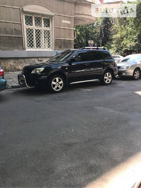 Внедорожник / Кроссовер Mitsubishi Outlander 2007 в Львове