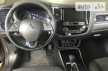 Внедорожник / Кроссовер Mitsubishi Outlander 2018 в Полтаве