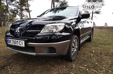 Внедорожник / Кроссовер Mitsubishi Outlander 2006 в Кропивницком