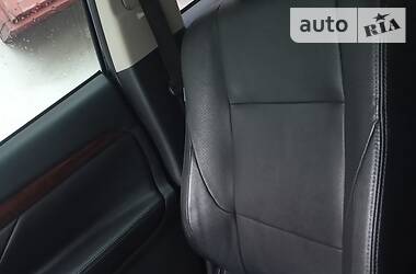 Позашляховик / Кросовер Mitsubishi Outlander 2014 в 