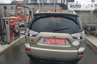 Позашляховик / Кросовер Mitsubishi Outlander 2009 в 