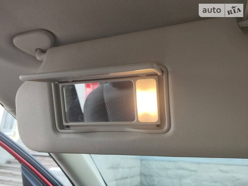 Позашляховик / Кросовер Mitsubishi Outlander 2015 в Новомосковську