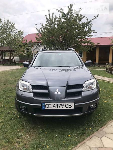 Позашляховик / Кросовер Mitsubishi Outlander 2006 в Чернівцях