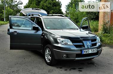 Внедорожник / Кроссовер Mitsubishi Outlander 2007 в Ровно