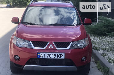 Позашляховик / Кросовер Mitsubishi Outlander 2007 в 