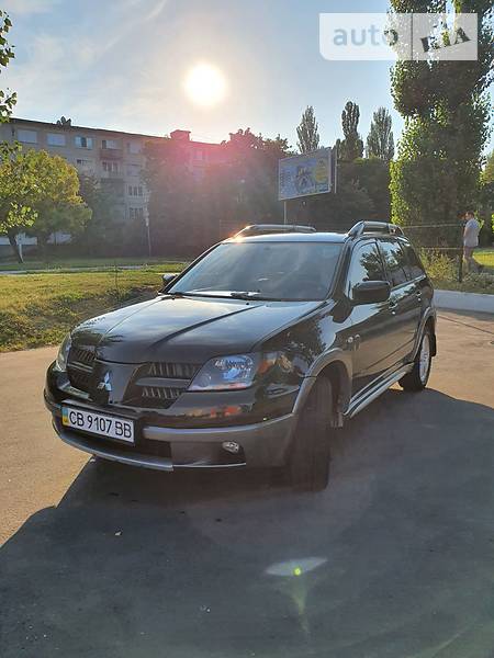 Универсал Mitsubishi Outlander 2004 в Киеве