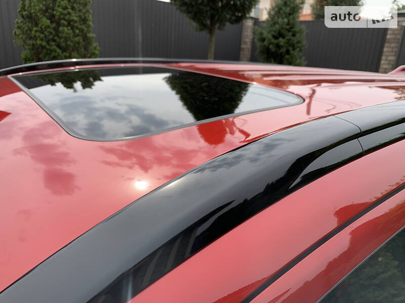 Позашляховик / Кросовер Mitsubishi Outlander 2019 в Києві