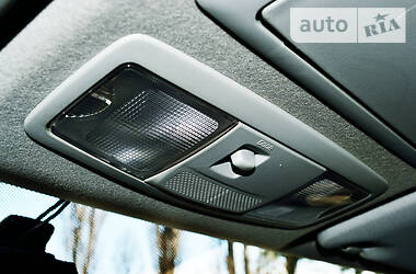 Внедорожник / Кроссовер Mitsubishi Outlander 2010 в 