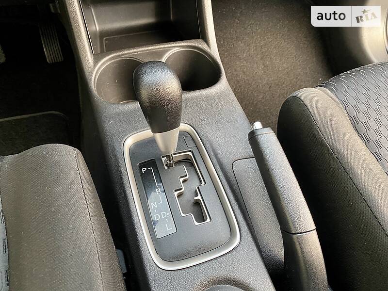 Внедорожник / Кроссовер Mitsubishi Outlander 2014 в Киеве