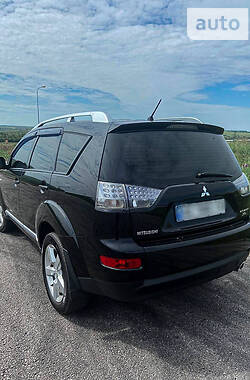 Внедорожник / Кроссовер Mitsubishi Outlander 2007 в Днепре