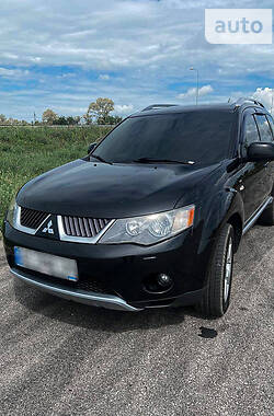 Внедорожник / Кроссовер Mitsubishi Outlander 2007 в Днепре