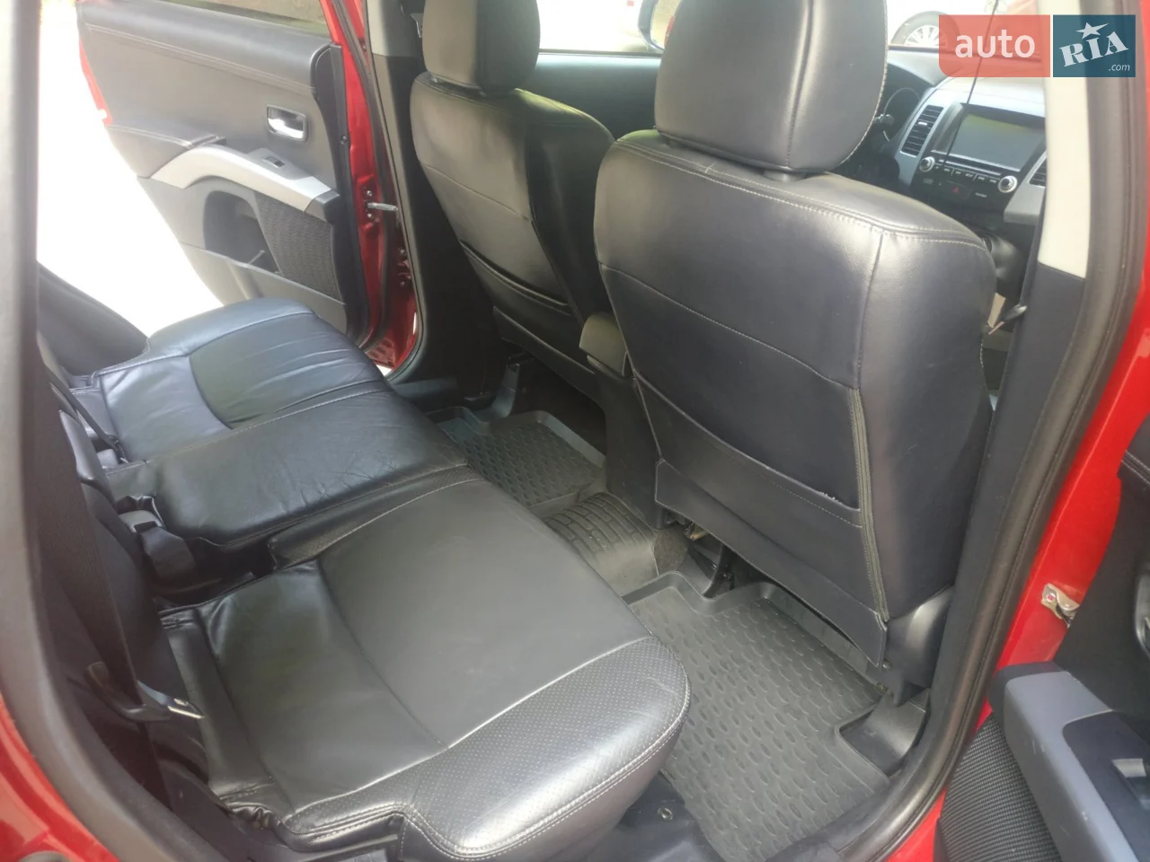 2011 Mitsubishi Outlander - мініатюра 6