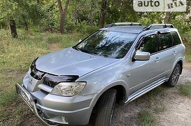 Позашляховик / Кросовер Mitsubishi Outlander 2007 в 