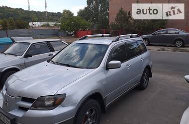 Внедорожник / Кроссовер Mitsubishi Outlander 2003 в Полтаве