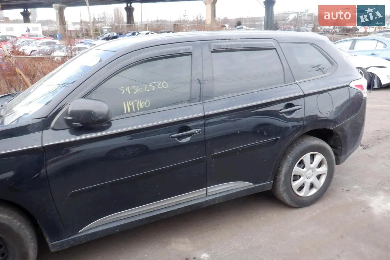 2012 Mitsubishi Outlander - мініатюра 49