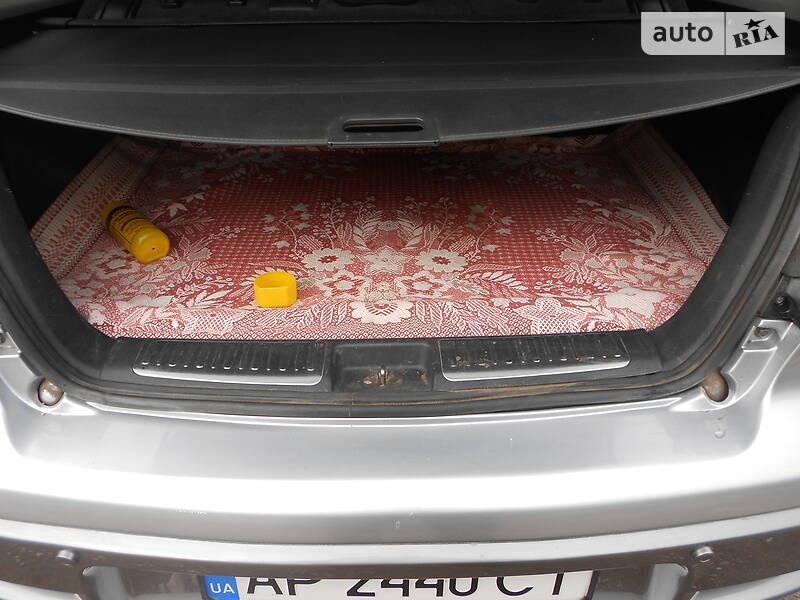 Внедорожник / Кроссовер Mitsubishi Outlander 2005 в Запорожье