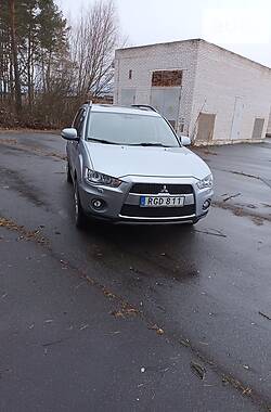 Внедорожник / Кроссовер Mitsubishi Outlander 2010 в Хмельницком